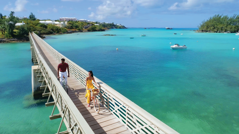 Bermuda_walking_bridge